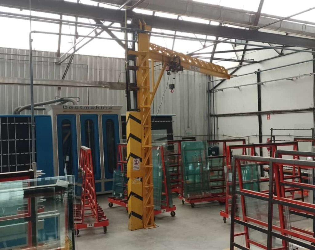 Servicios | Pluma